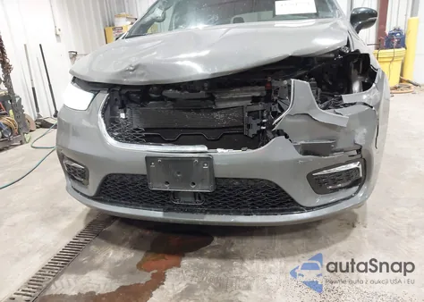 2025 Chrysler Pacifica Select from USA, damaged, VIN 2C4RC1BG9SR554791